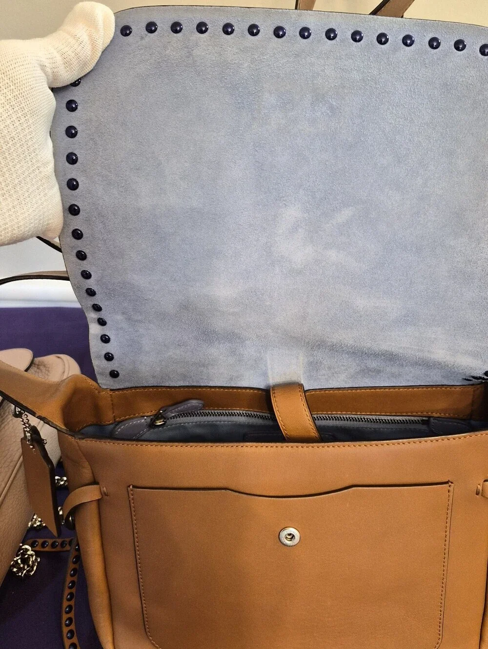Coach Studded Messenger / Crossbody Bag 🤎💙